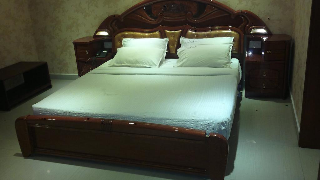 Hotel Sea Palace Kollam Oda fotoğraf
