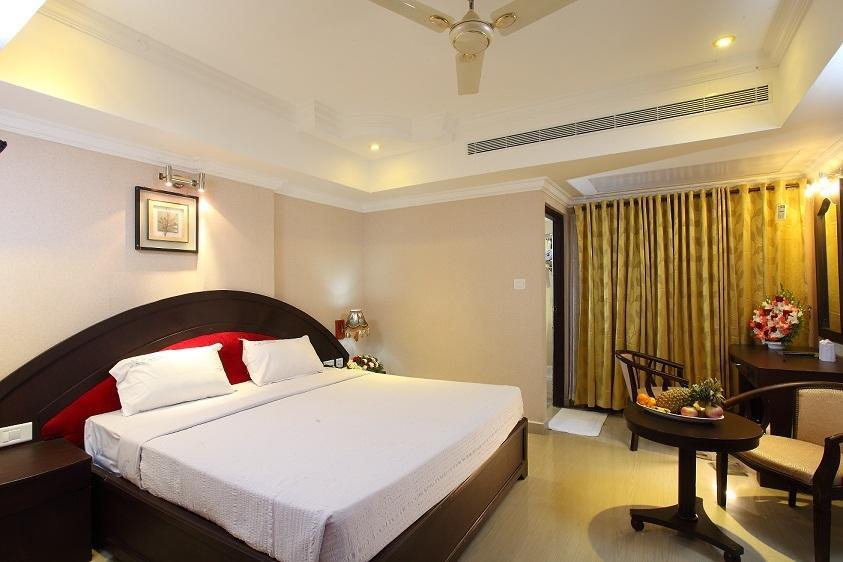 Hotel Sea Palace Kollam Oda fotoğraf